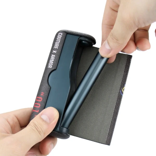 适合IQO-ILUMAPRIME-ONE保护皮壳套20-SMARTCORE-STICKS-BOX-9.webp IQOS 全系列 全包皮革保護套|熊潮流限定款|煙彈防潮盒+主機保護套裝