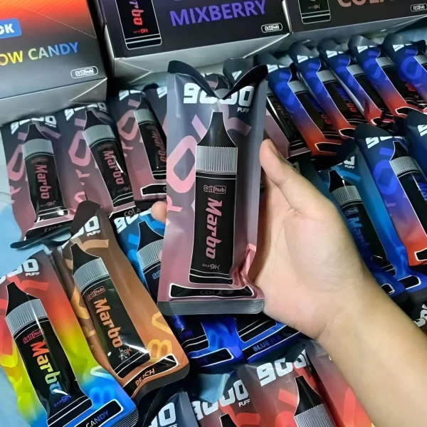 马博 泰 國知名的 Marbo Bar 9000 Puffs 拋棄式電子煙 泰 國知名的Salt Hub 品牌